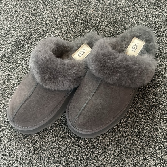 worn twice - Picture 2 of 6